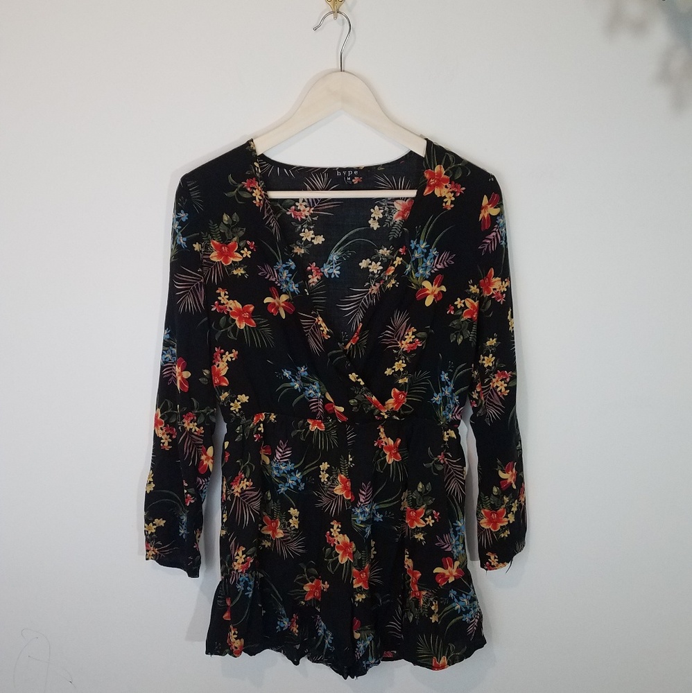 Floral romper EUC